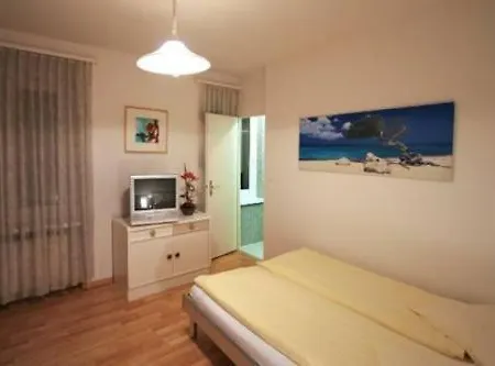 Swiss Star Aussersihl - Self Check-in Apartment Zurich