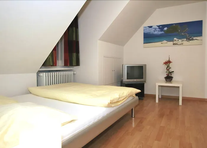 Swiss Star Aussersihl - Self Check-in * Zurich