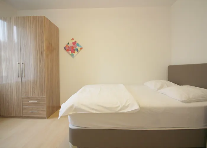 Swiss Star Aussersihl - Self Check-in Apartment